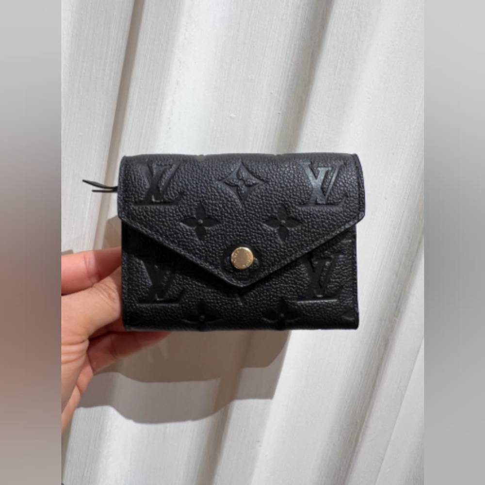 Louis Vuitton Victorine Wallet